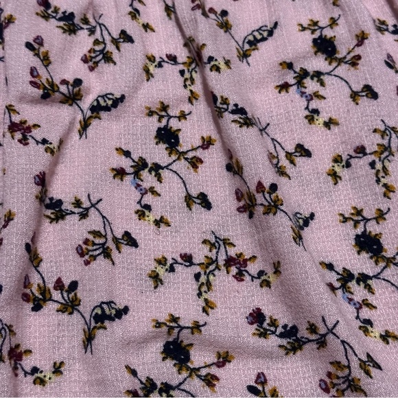 Lucky Brand Pink and Black Floral V-Neck Top with Flowing Sleeves Size S - Picture 6 of 12